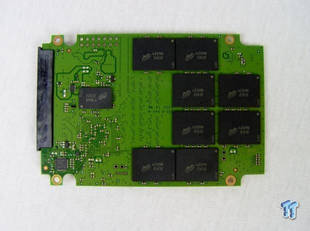 Crucial M500 960GB SSD Review 16