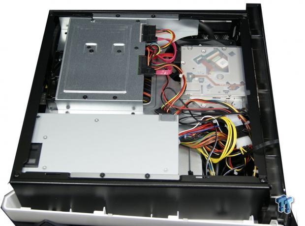 iBUYPOWER Revolt SFF Desktop Gaming PC Review 09 iBUYPOWER Revolt SFF Desktop Gaming PC Review 09