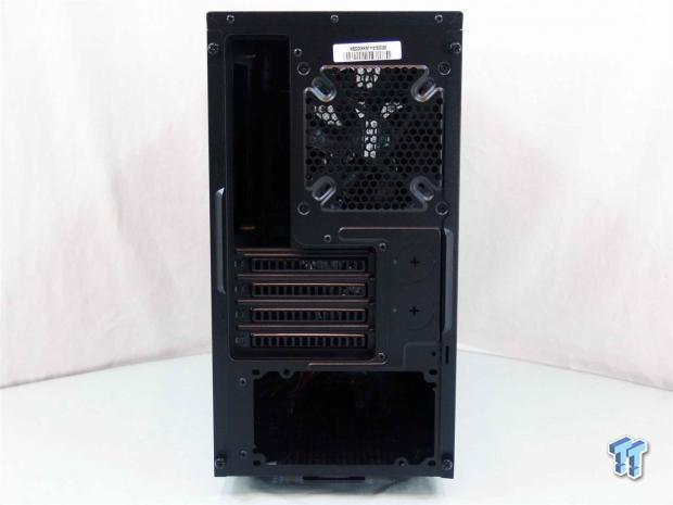 Cooler Master N200 Chassis Review 11