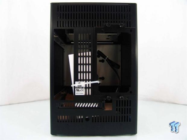 Lian Li PC-Q27 Black Mini-ITX Chassis Review 09 Lian Li PC-Q27 Black Mini-ITX Chassis Review 09