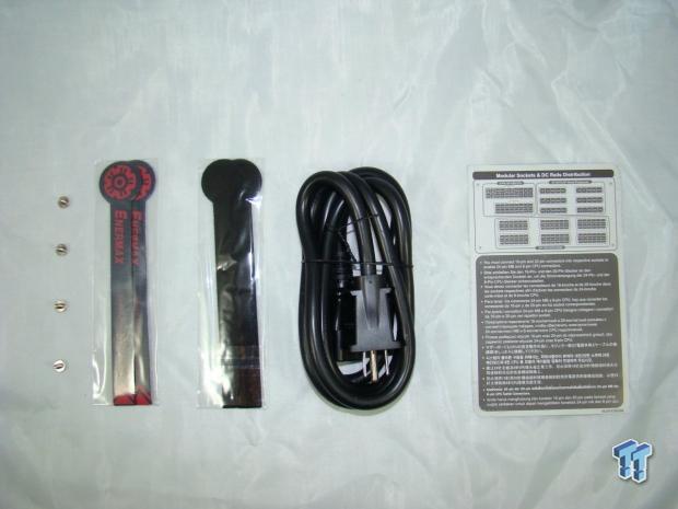 Enermax Platimax 1350-Watt 80 PLUS Platinum Power Supply Review 17