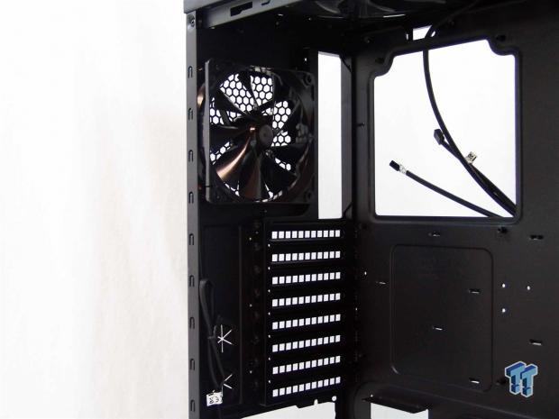 Thermaltake Chaser A71 Full Tower Chassis Review 20 Thermaltake Chaser A71 Full Tower Chassis Review 20