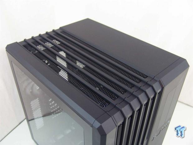 Corsair Carbide Series Air 540 High Airflow ATX Cube Chassis Review 10