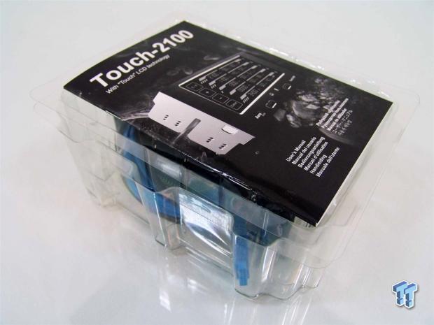 Aerocool Touch-2100 Fan Controller Review 06