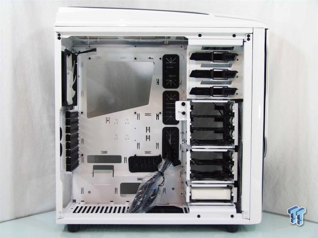 NZXT Phantom 530 Mid-Tower Chassis Review 15