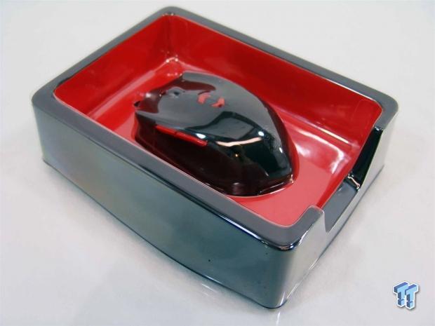 Thermaltake Tt eSPORTS Theron Infrared Gaming Mouse Review 07
