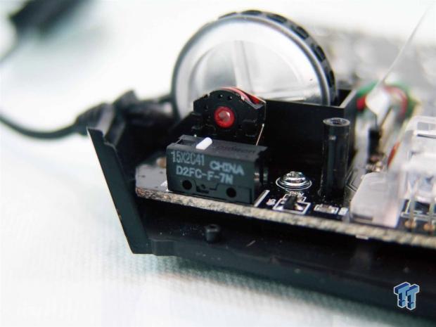 Thermaltake Tt eSPORTS Theron Infrared Gaming Mouse Review 23