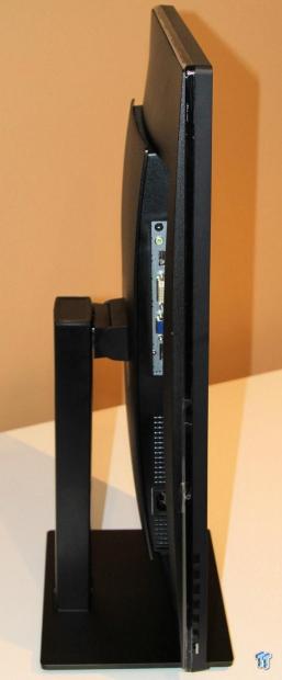ASUS PB278Q 27-inch WQHD PLS LED-backlit Monitor Unboxing 04