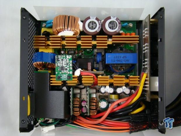 Fractal Design Newton R3 1000W 80 PLUS Platinum Power Supply Review 21