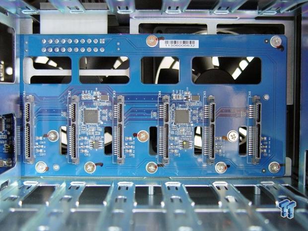 QNAP TS-669 PRO 6-Bay SMB NAS Review 16 QNAP TS-669 PRO 6-Bay SMB NAS Review 16