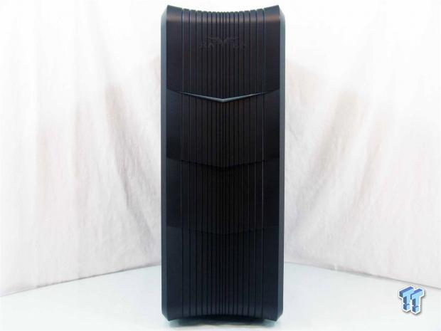 SilverStone Raven 4 B-W Full-Tower Chassis Review 07 SilverStone Raven 4 B-W Full-Tower Chassis Review 07