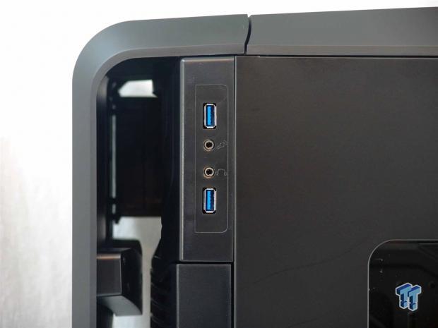 SilverStone Raven 4 B-W Full-Tower Chassis Review 10 SilverStone Raven 4 B-W Full-Tower Chassis Review 10