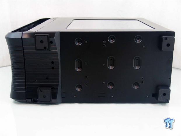 SilverStone Raven 4 B-W Full-Tower Chassis Review 15 SilverStone Raven 4 B-W Full-Tower Chassis Review 15