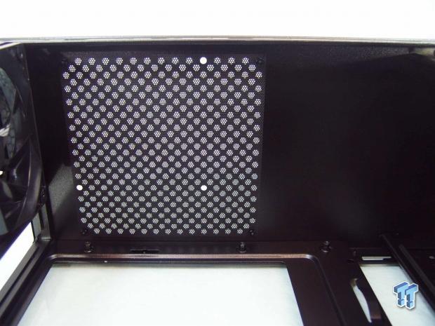 Thermaltake Urban T21 Mid-Tower Chassis Review 19 Thermaltake Urban T21 Mid-Tower Chassis Review 19