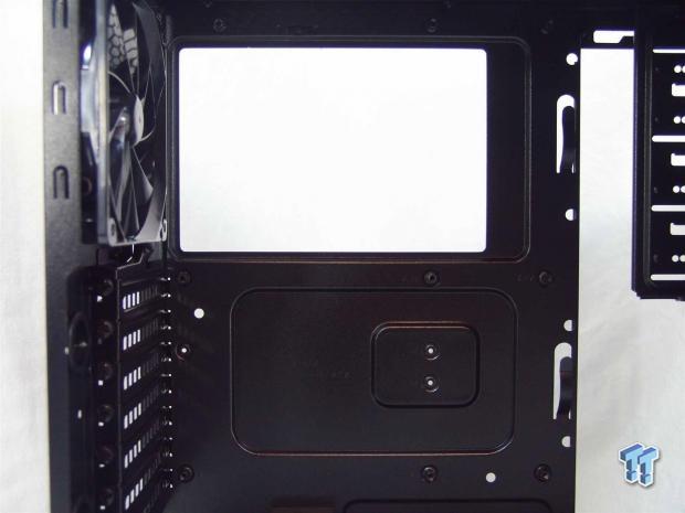 Thermaltake Urban T21 Mid-Tower Chassis Review 20 Thermaltake Urban T21 Mid-Tower Chassis Review 20