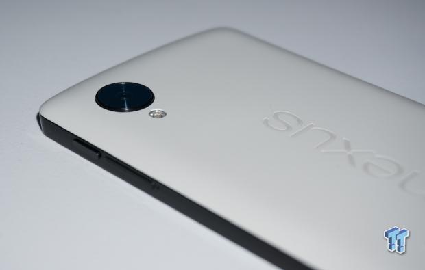 Nexus 5 Smartphone Preview - the First Week with the New Champion 01