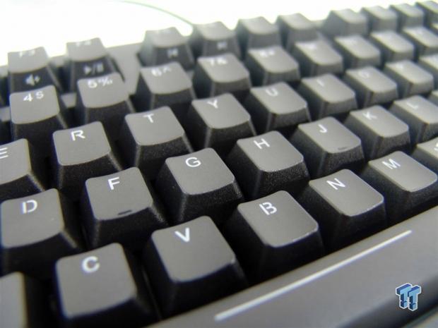 MAX Keyboard Blackbird Tenkeyless Mechanical Backlit Keyboard Review 08 MAX Keyboard Blackbird Tenkeyless Mechanical Backlit Keyboard Review 08