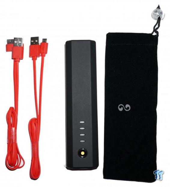 iWalk Extreme 10,000 Duo Mobile Battery Review 03