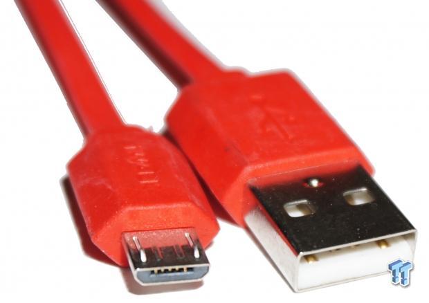 iWalk Extreme 10,000 Duo Mobile Battery Review 04