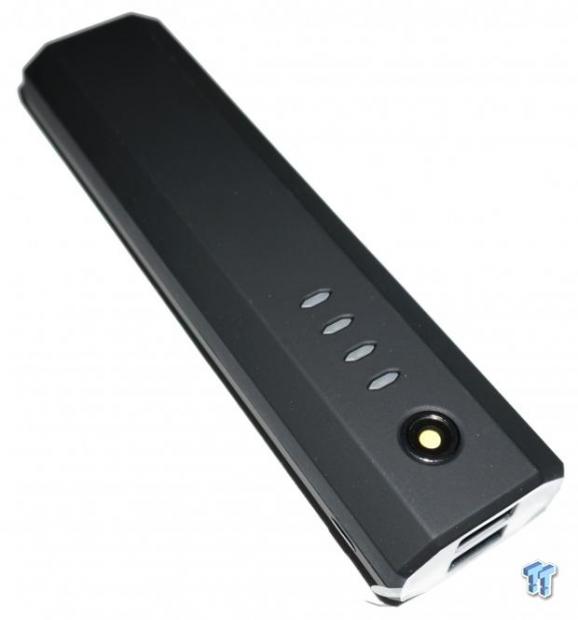 iWalk Extreme 10,000 Duo Mobile Battery Review 05