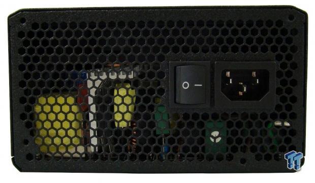 Xigmatek Vector P700 700-Watt 80 PLUS Gold Power Supply Review 14