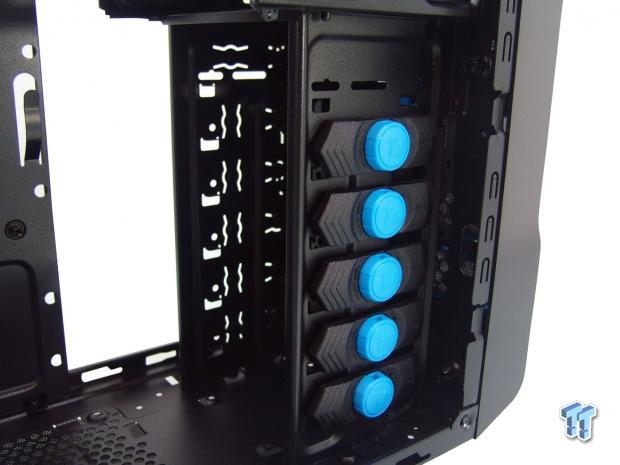 Thermaltake Chaser A21 Mid-Tower Chassis Review 16