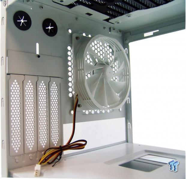 Xigmatek Aquila SFF Chassis Review 20