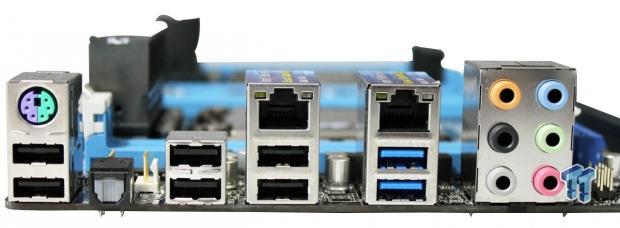 ASUS Z9PE-D8 WS Workstation (Intel C602) Motherboard Review 16