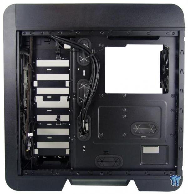 Thermaltake Core V71 Full-Tower Chassis Review 24