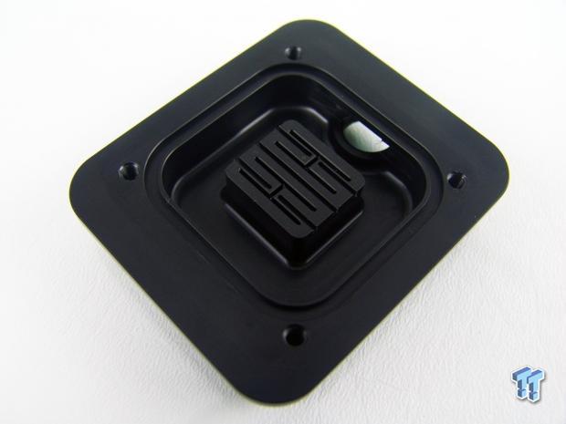 Alphacool NexXxoS Cool Answer 240 D5/UT Set CPU Water Cooler Review 10 Alphacool NexXxoS Cool Answer 240 D5/UT Set CPU Water Cooler Review 10