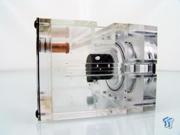 Alphacool NexXxoS Cool Answer 240 D5/UT Set CPU Water Cooler Review 19 Alphacool NexXxoS Cool Answer 240 D5/UT Set CPU Water Cooler Review 19