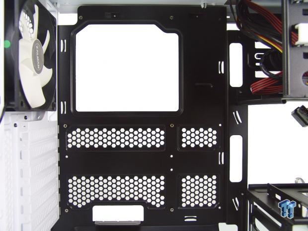 Zalman Z3 Plus White Mid-Tower Chassis Review 18