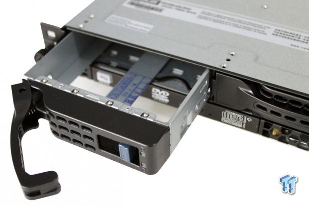 ASUS RS300-E8-RS4 Intel Xeon 22nm Server Review 15 ASUS RS300-E8-RS4 Intel Xeon 22nm Server Review 15