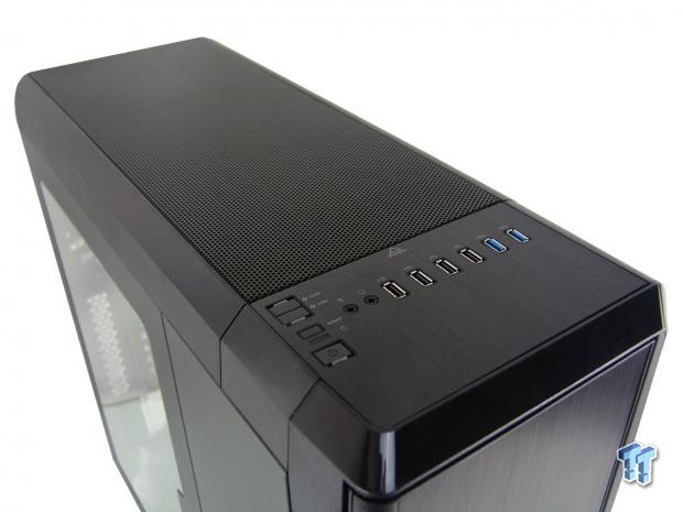 Thermaltake Urban T81 Full-Tower Chassis Review 09