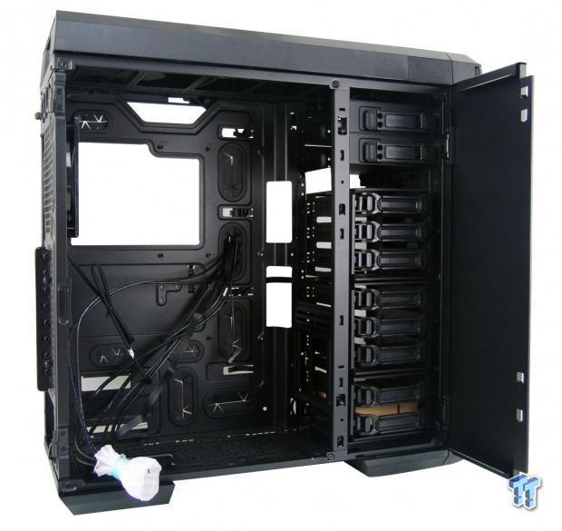 Thermaltake Urban T81 Full-Tower Chassis Review 17