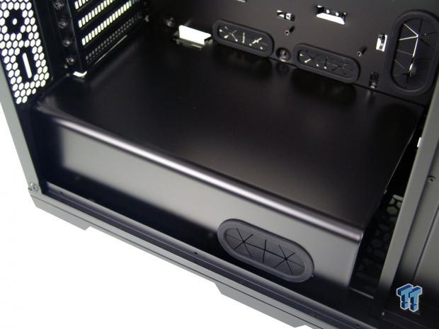 Phanteks Enthoo Pro Full-Tower Chassis Review 19 Phanteks Enthoo Pro Full-Tower Chassis Review 19