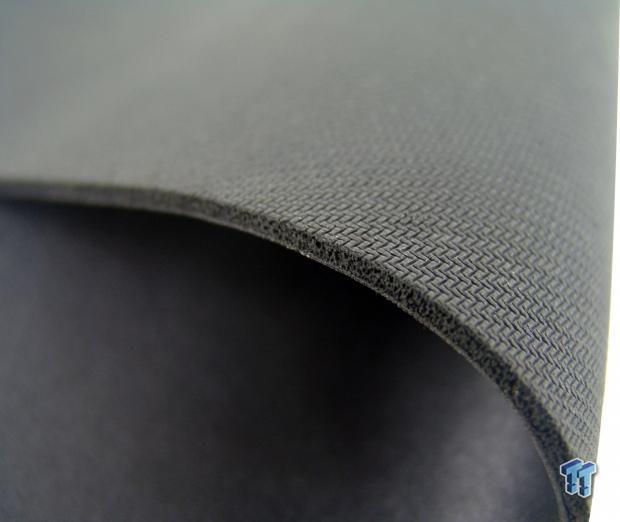 XTracGear Carbonic, Ripper and Ripper XXL Mouse Pads Review 13