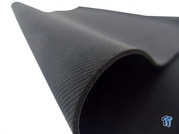 XTracGear Carbonic, Ripper and Ripper XXL Mouse Pads Review 20