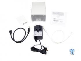 Akitio Neutrino Thunder D3 Thunderbolt / USB 3.0 DAS Review 04 Akitio Neutrino Thunder D3 Thunderbolt / USB 3.0 DAS Review 04