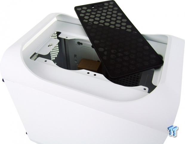 BitFenix Prodigy M Micro-ATX Chassis Review 08 BitFenix Prodigy M Micro-ATX Chassis Review 08