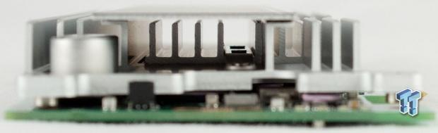 Intel SSD DC P3700 1.6TB PCIe NVMe Enterprise Review 08 Intel SSD DC P3700 1.6TB PCIe NVMe Enterprise Review 08