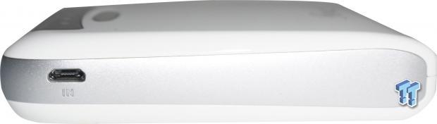 Rosewill Powerbank RCBR-13020 11,200mAh Mobile Battery Review 04 Rosewill Powerbank RCBR-13020 11,200mAh Mobile Battery Review 04