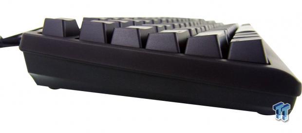 Tt eSPORTS Poseidon ZX Illuminated Mechanical Gaming Keyboard Review 07