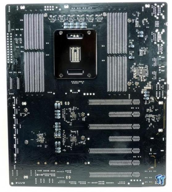 ASRock X99 WS-E/10G (Intel X99) Motherboard Review 07