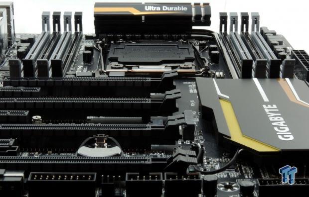 GIGABYTE X99-UD4 (Intel X99) Motherboard Review 92