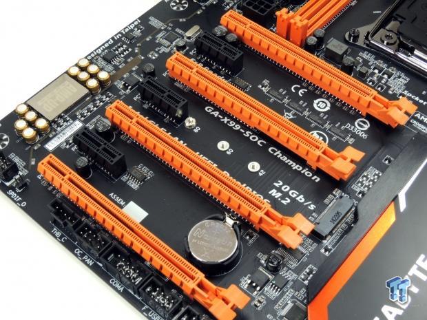 GIGABYTE X99-SOC Champion (Intel X99) Motherboard Review 09