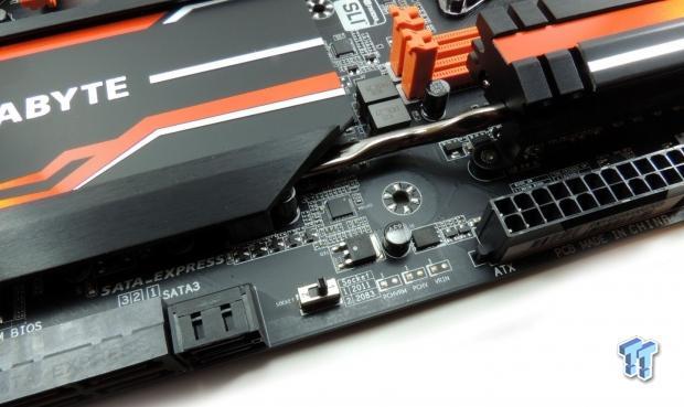 GIGABYTE X99-SOC Champion (Intel X99) Motherboard Review 11