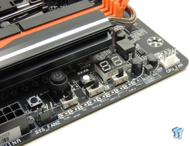 GIGABYTE X99-SOC Champion (Intel X99) Motherboard Review 12