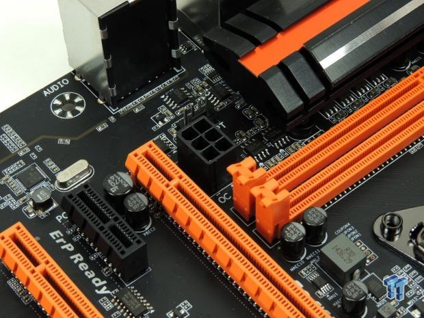 GIGABYTE X99-SOC Champion (Intel X99) Motherboard Review 13