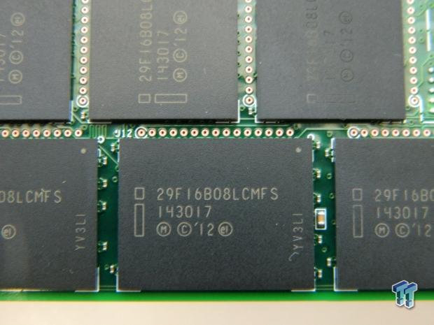 Intel 750 1.2TB NVMe PCIe Gen3 x4 AIC SSD Review 07